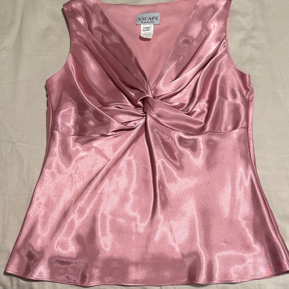 Xscape Blush Satin Twist Front Top
